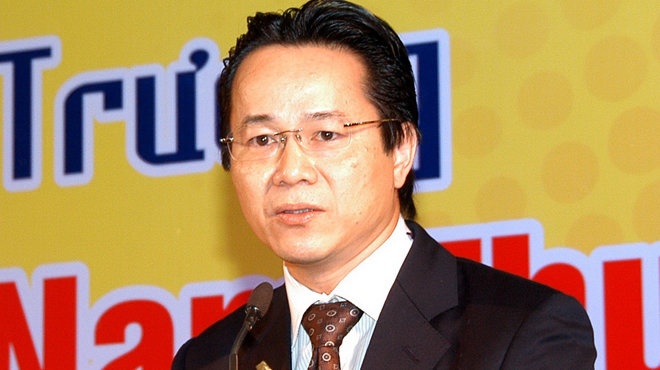 Xuất thân danh giá và nền tảng học vấn "kép" xuất sắc