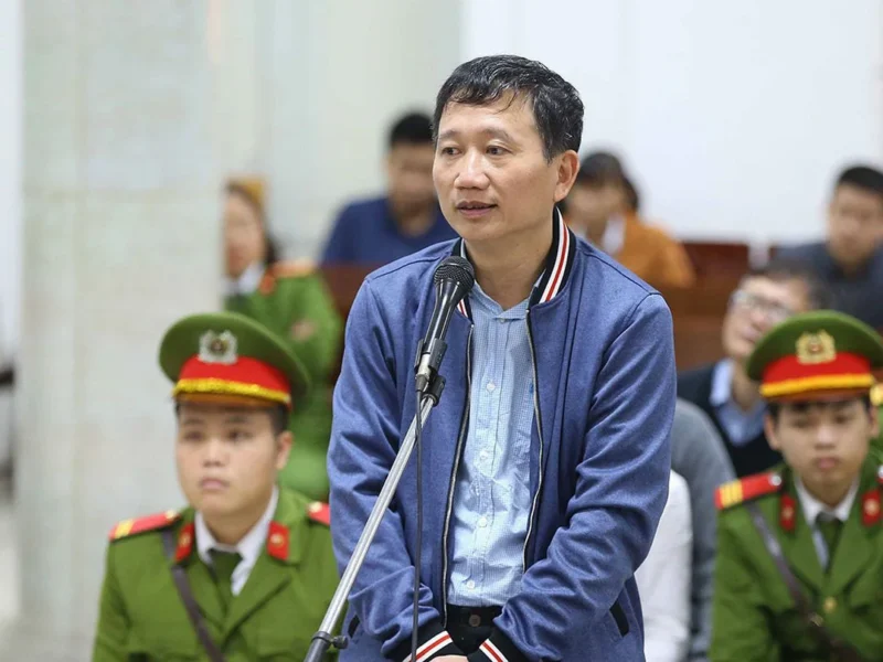 Hình ảnh Trịnh Xuân Thanh tại tòa