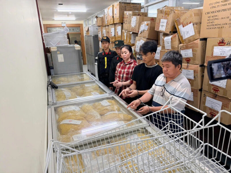 Cở sở sản xuất mì sợi có sử dụng chất cấm của Vương Lưỡng Toàn Cở sở sản xuất mì sợi có sử dụng chất cấm của Vương Lưỡng Toàn