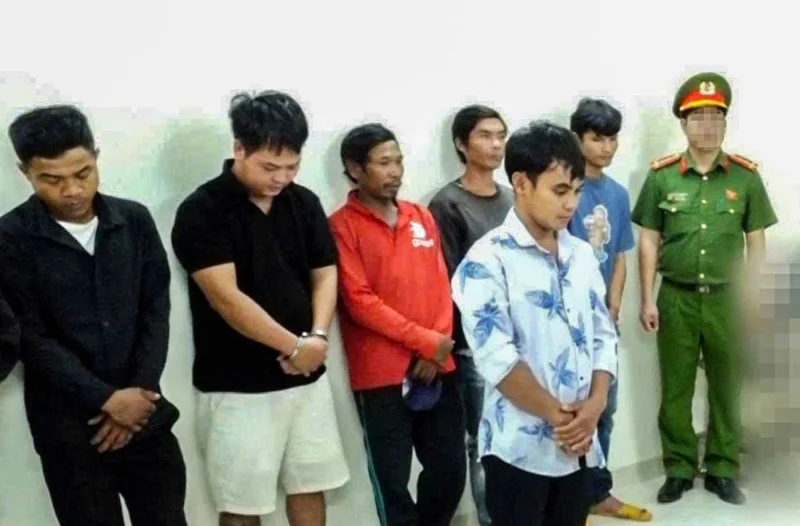 Đặng Hoàng Đình và đồng bọn