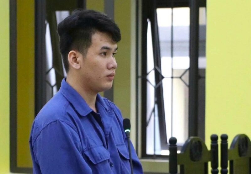 Mã Tấn Phát, đối tượng đánh bà nội lấy vàng bán trả nợ, mua quà thăm bạn gái Mã Tấn Phát, đối tượng đánh bà nội lấy vàng bán trả nợ, mua quà thăm bạn gái