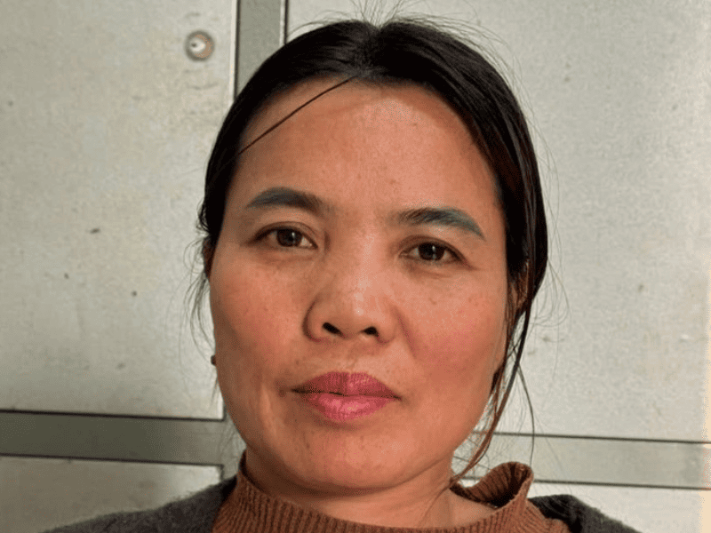 Nguyễn thị mùi mua bán người dưới 16 tuổi Nguyễn thị mùi mua bán người dưới 16 tuổi