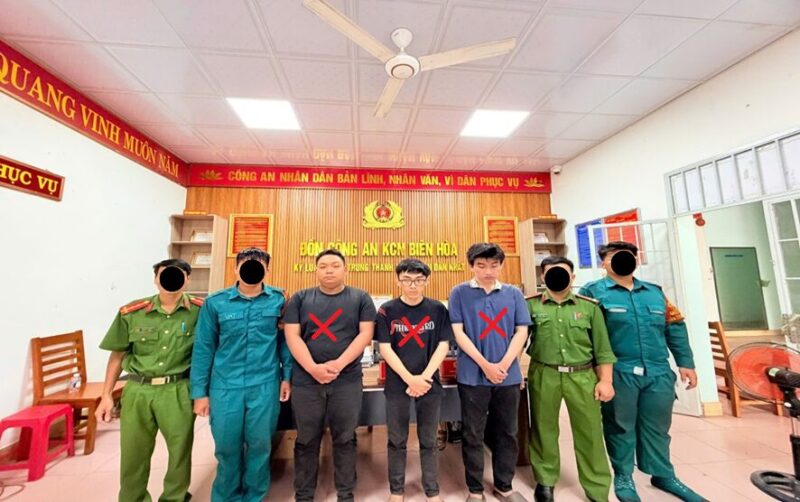 Các đối tượng Trần Anh Kiệt, Phạm Nguyễn Hoài Nam và Đặng Nhật Minh giả danh công an chiếm đoạt tài sản Các đối tượng Trần Anh Kiệt, Phạm Nguyễn Hoài Nam và Đặng Nhật Minh giả danh công an chiếm đoạt tài sản